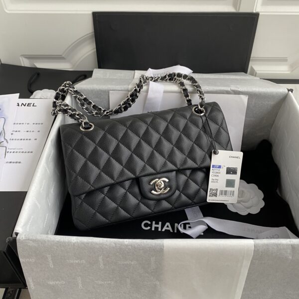 CHANEL CLASSIC BAG